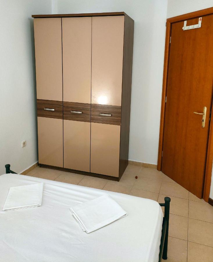 Sky-Line Apartments アファンドウ エクステリア 写真